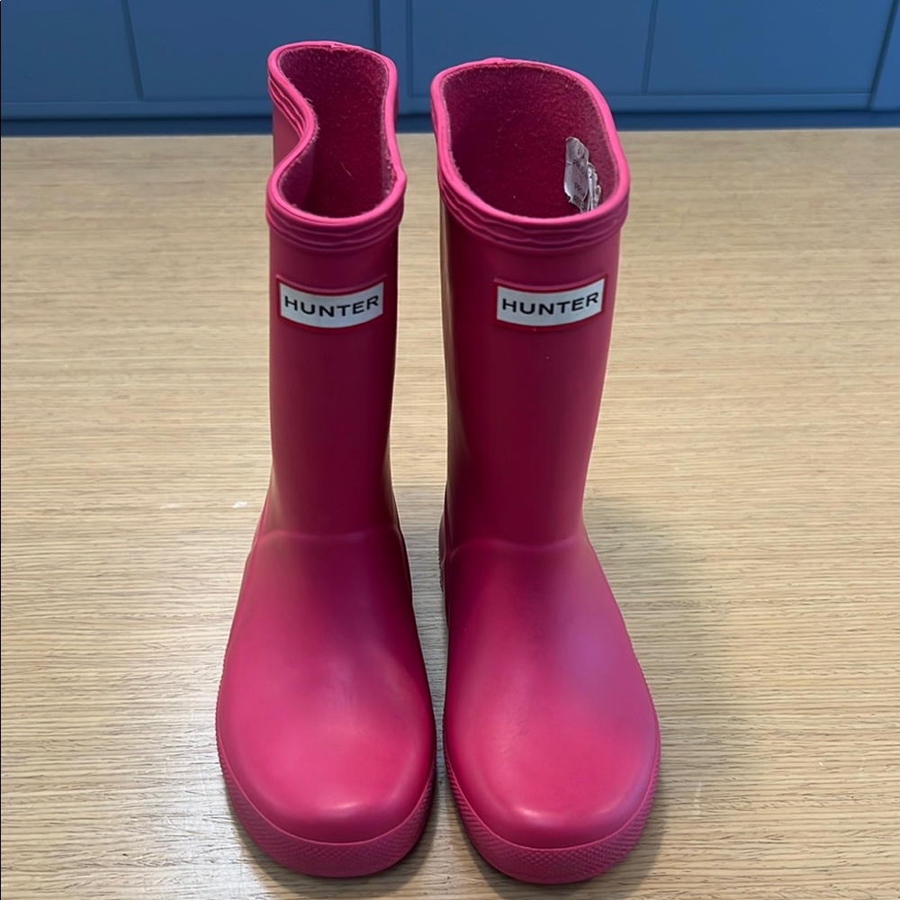 Hunter Pink Rain Boots kids/girls 11 gently used